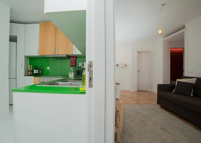 Guest Wine Experience Flat * פורטו